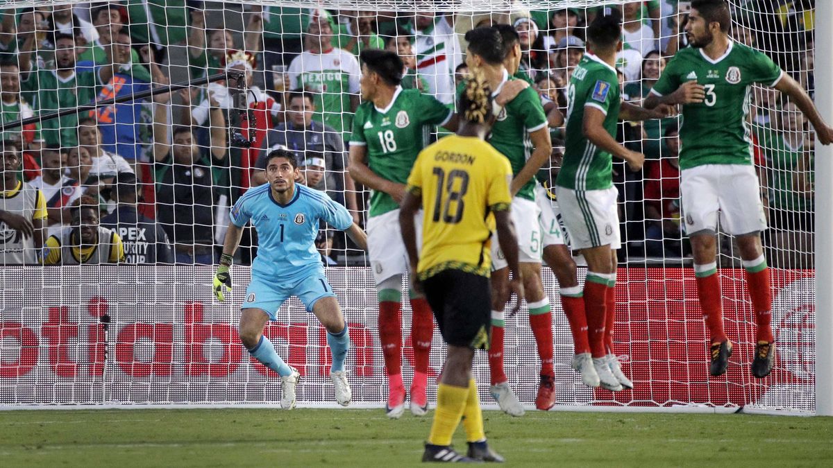 Copa de Oro Jamaica fulmina a México, jugará final con EEUU