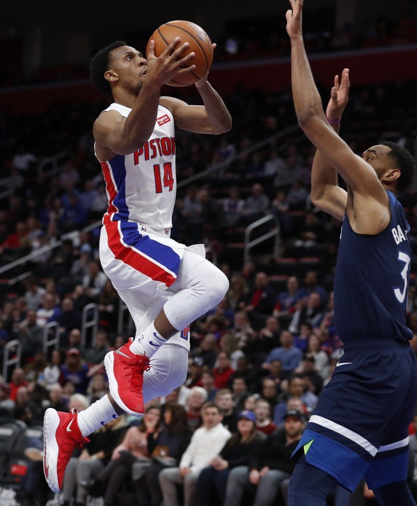 Doble-doble de Drummond impulsa a Pistons sobre Timberwolves