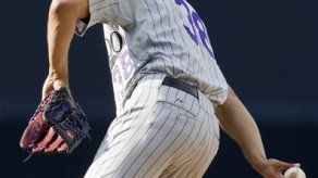 Traspaso de Jiménez a Indios se completa luego de examen fí­sico