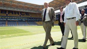 Aragonés asume dirección técnica del Fenerbahce
