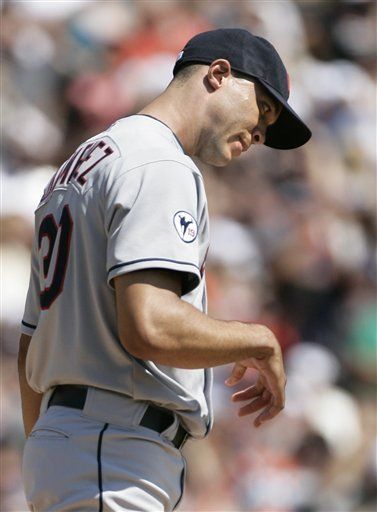 MLB: Tigres 8, Indios 7; Young y Martí­nez jonronean