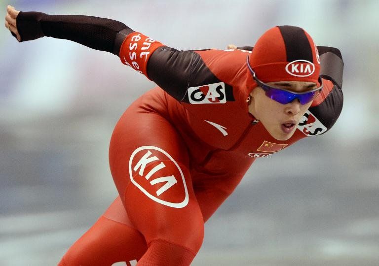 Yu Jing, campeona del mundo de patinaje, renuncia a Sochi por lesión