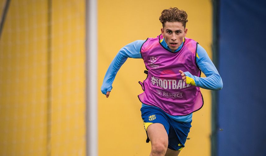 El FC Barcelona anunció renovación de Fermín López