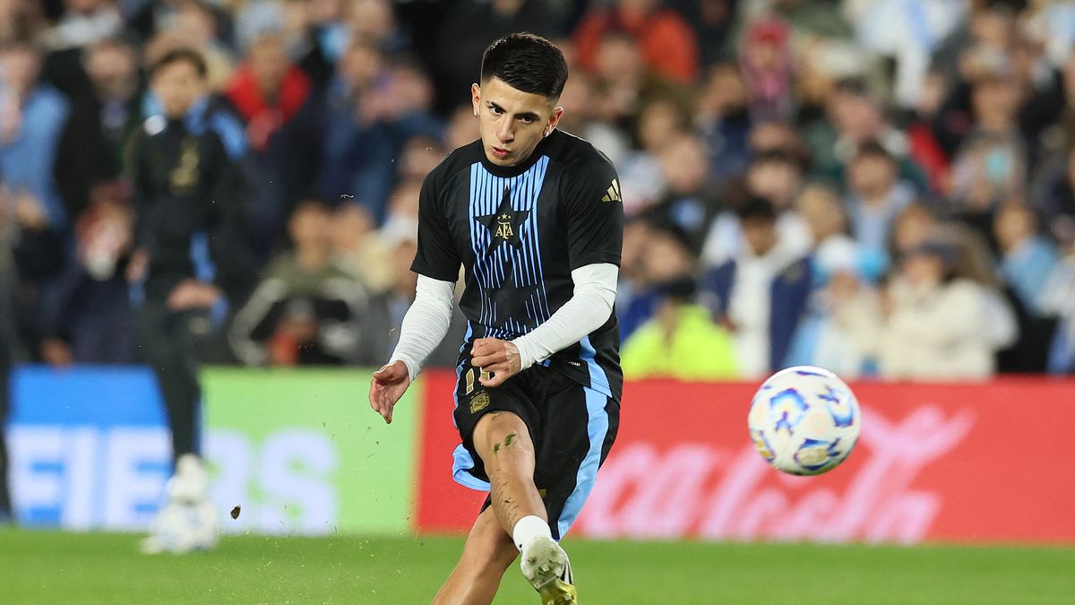 Thiago Almada estaría fichando con el Atlético de Madrid
