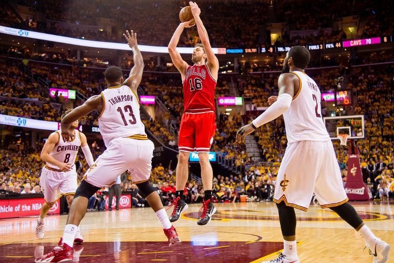Gasol, Rose y Butler lideran el primer triunfo de Chicago sobre Cleveland