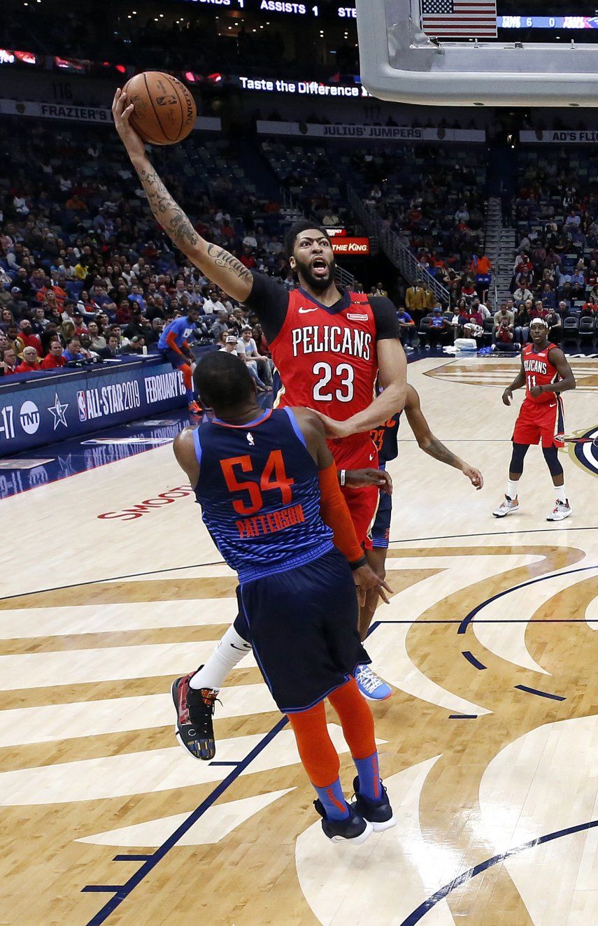 Pelicans vencen a Thunder, pero pierden a Davis por lesión