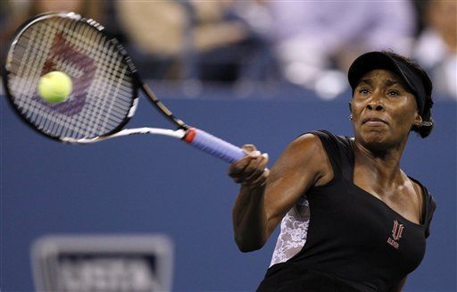 US Open: Del Potro y Zvonareva avanzan; Venus Williams se retira
