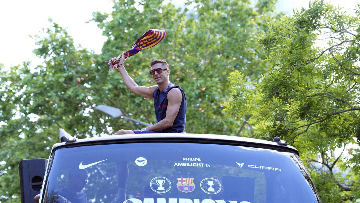 Robert Lewandowski confirma su salida del FC Barcelona