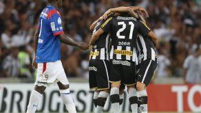 Libertadores: Botafogo avanza al golear a D. Quito