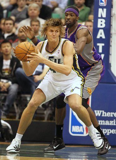 NBA: Suns 110, Jazz 94; Warrick y Nash guí­an a Suns