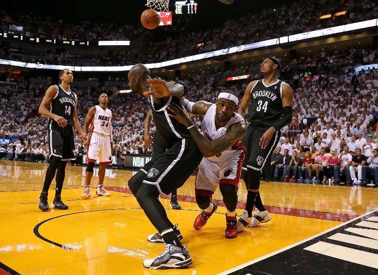 Spurs y Heat pasan a las finales de Conferencia de la NBA
