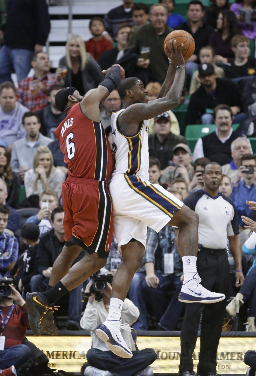 Con Williams y Burke, Jazz gana 94-89 al Heat