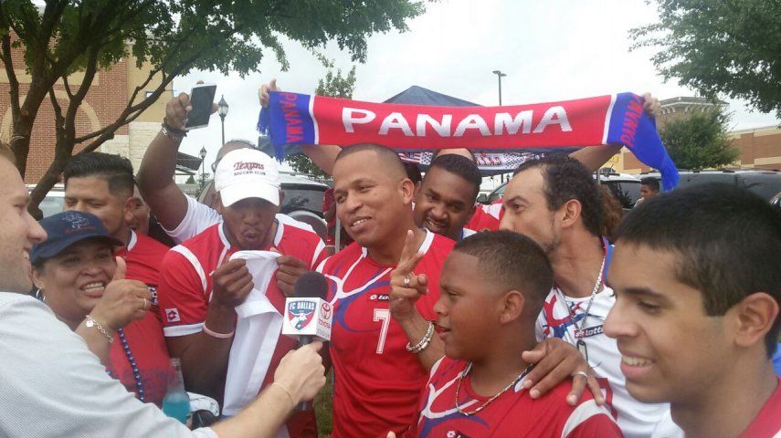 La Marea Roja apoyando a Panamá en Copa Oro