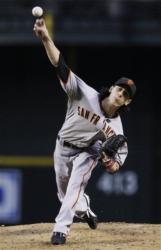 MLB: Gigantes 5, Diamondbacks 1; 1er triunfo de Lincecum