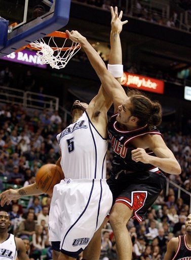 NBA: Jazz 105, Bulls 86; Boozer ayuda al Jazz a vencer a Bulls
