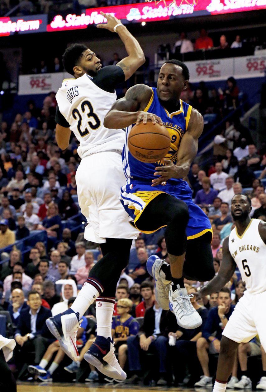 Durant ayuda a Warriors a superar a los Pelicans por 122-114