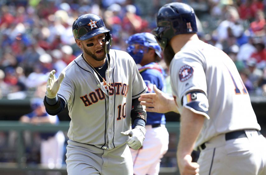 Astros completa barrida de cuatro juegos sobre Rangers