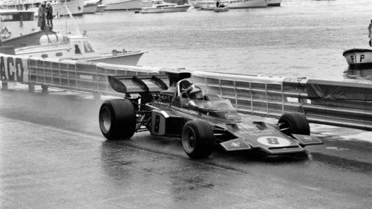 Emerson Fittipaldi se ahoga en deudas, dice la prensa brasileña
