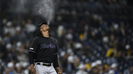 Ramírez y Holaday respaldan a Ureña en triunfo de Marlins