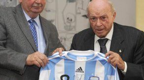 Messi y Blatter entre las personalidades del fútbol que despiden a Grondona