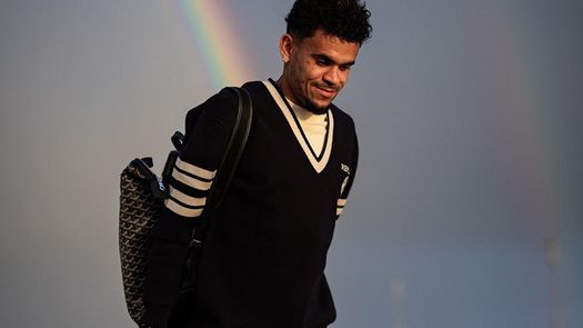 UEFA suspende a Luis Díaz tras entrada a Hakimi UEFA suspende a Luis Díaz tras entrada a Hakimi