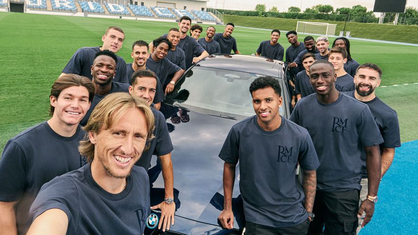 Plantilla del Real Madrid recibió los autos oficiales de BMW