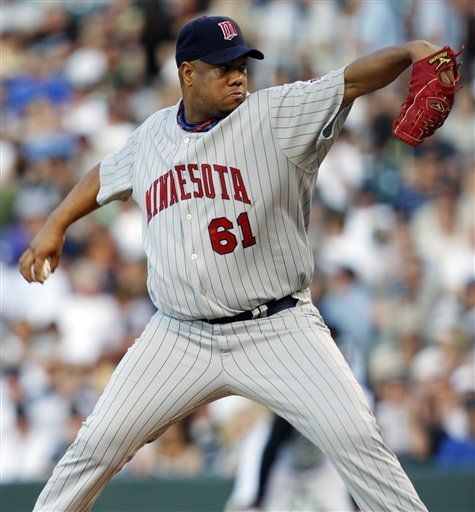 Liván Hernández en la mira de los Rockies