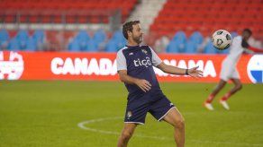 Thomas Christiansen espera que FEPAFUT gane la apelación para jugar con público vs El Salvador