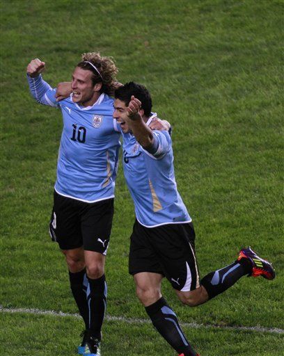 América: Uruguay vence 2-0 a Perú y es finalista