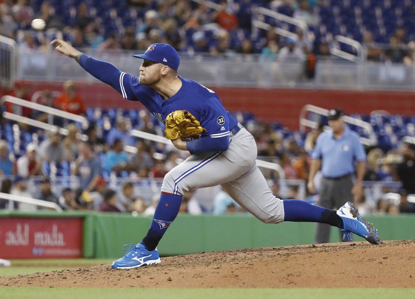 Reid-Foley logra 1ra victoria; Azulejos vencen 6-1 a Marlins