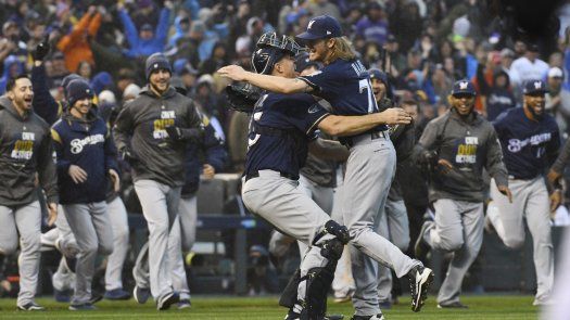 Cerveceros barren a Rockies y van a la Serie de Campeonato