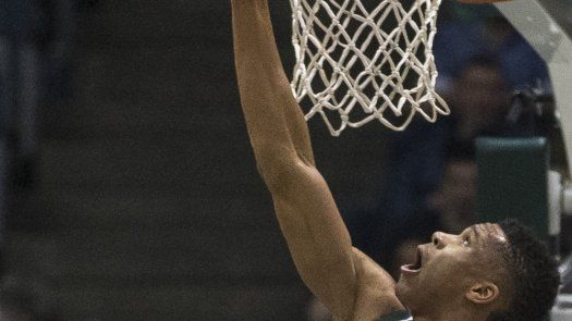 Bucks rompen racha de derrotas seguidas frente a Pelicans