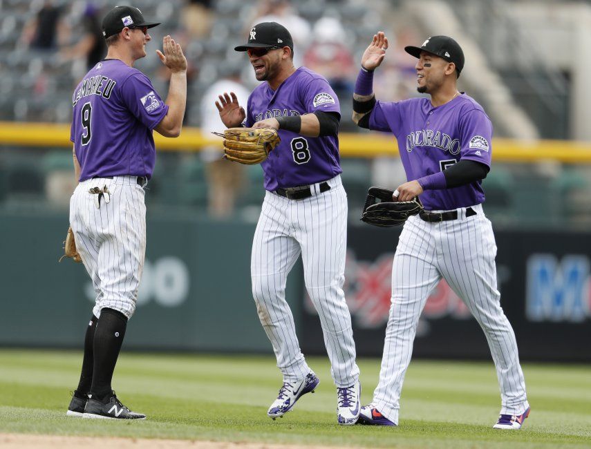 Rockies remontan y vencen 5-1 a Diamondbacks