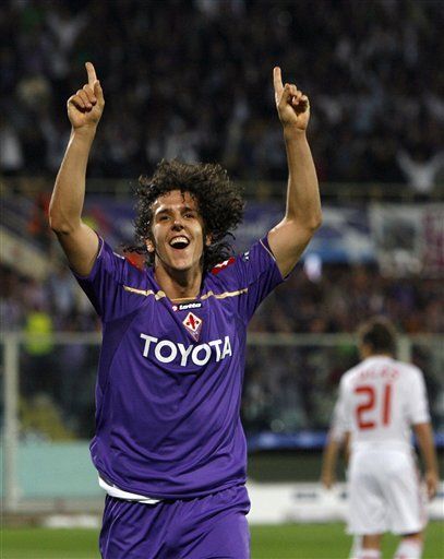 Campeones: Fiorentina se impone 2-0 al Liverpool