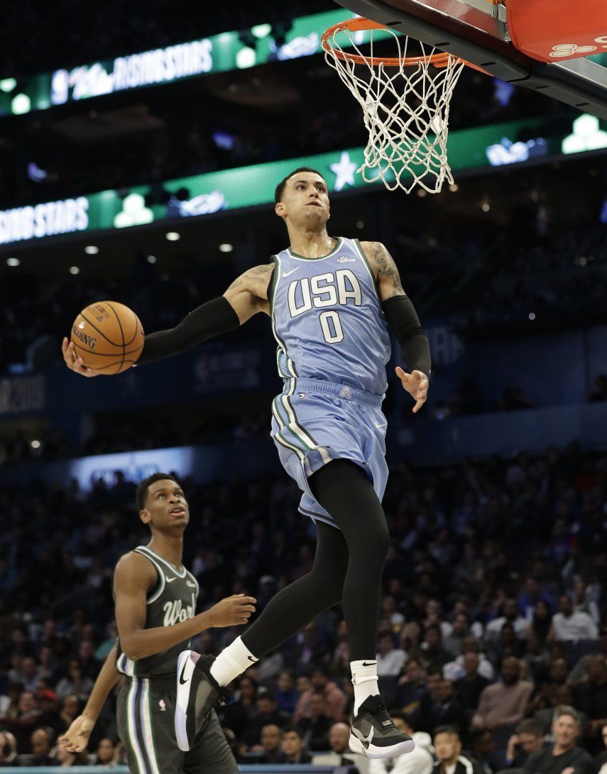 Kuzma guía a EEUU al triunfo en juego de Nuevas Estrellas