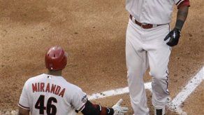 Peña pega jonrón por Arizona; Santana sufre octava derrota