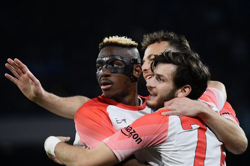 El Napoli sigue su buena racha como líder de la Serie A