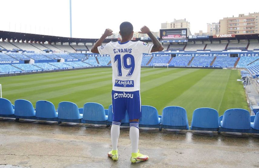¡Oficial! César Yanis debuta con el Zaragoza