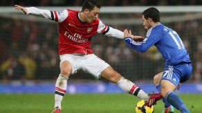 Arsenal y Chelsea decepcionan con un 0-0