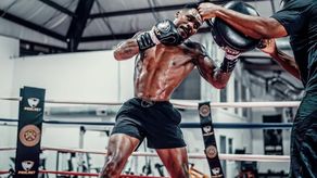 Jermell Charlo buscará sorprender a Canelo y después enfrentar a Terence Crawford