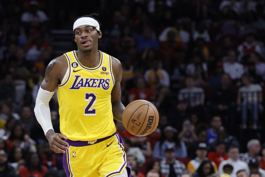 Lakers fecha contrato por Taurean Prince