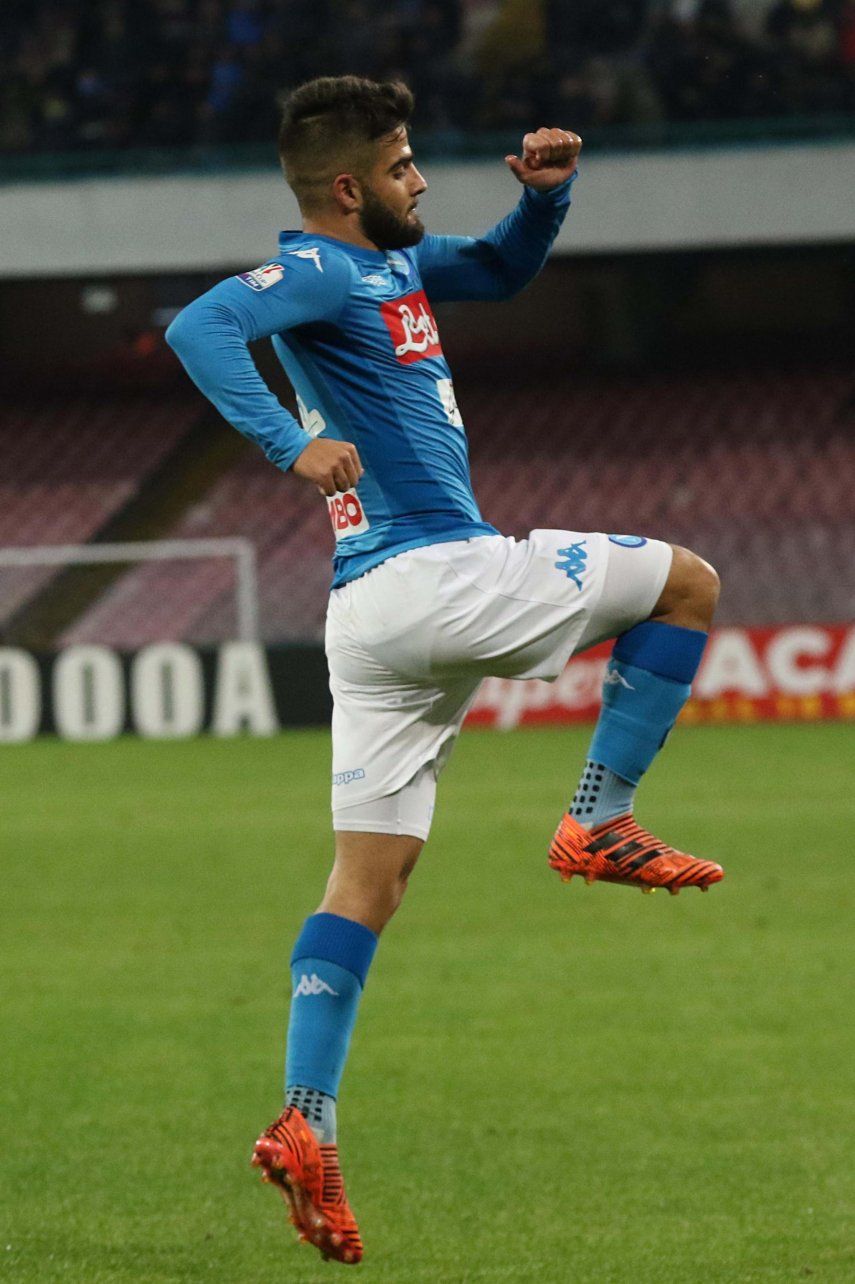 Napoli supera a Udinese y va a cuartos en Copa Italia