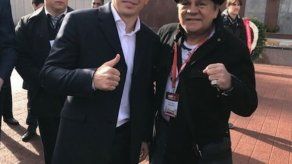 Roberto Durán presente en el Foro Mundial de Boxeo en Rusia