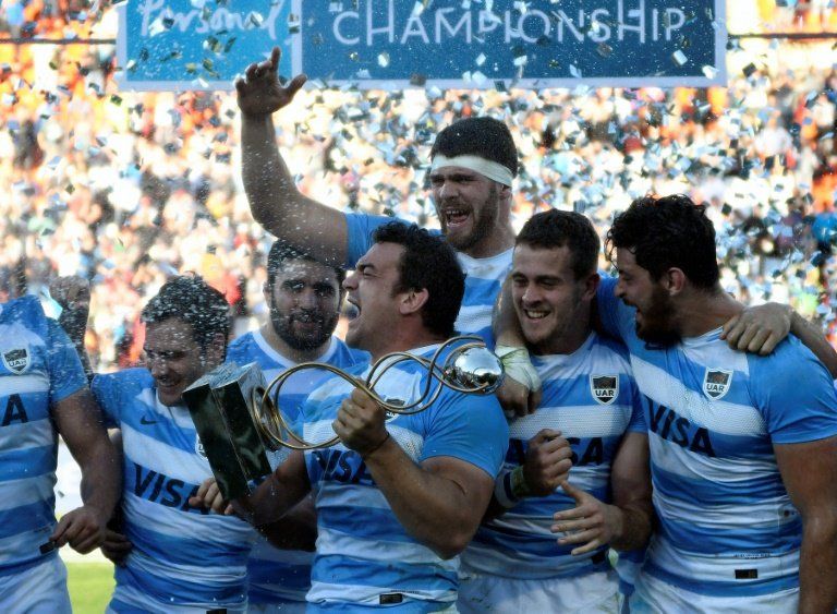 Pumas argentinos vencen a Springboks sudafricanos 32-19 con temple de acero