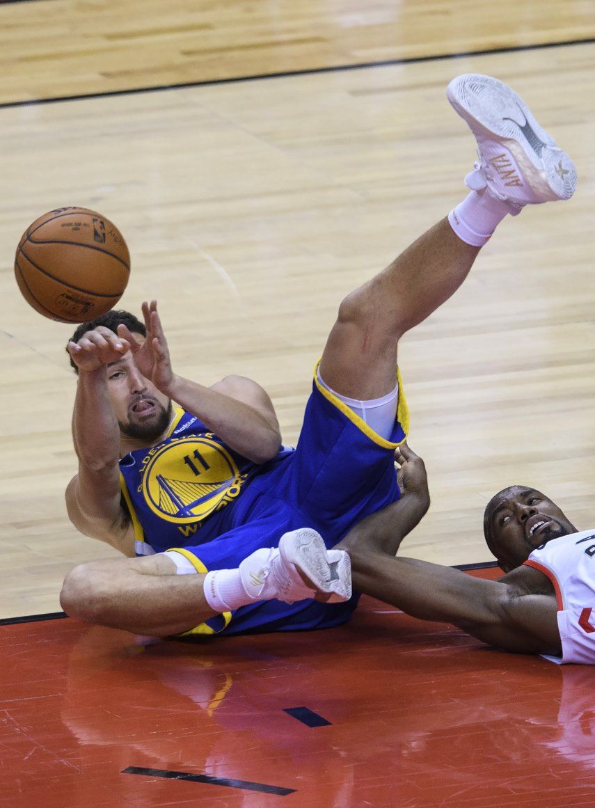 Thompson, cuestionable para 3er juego de la Final