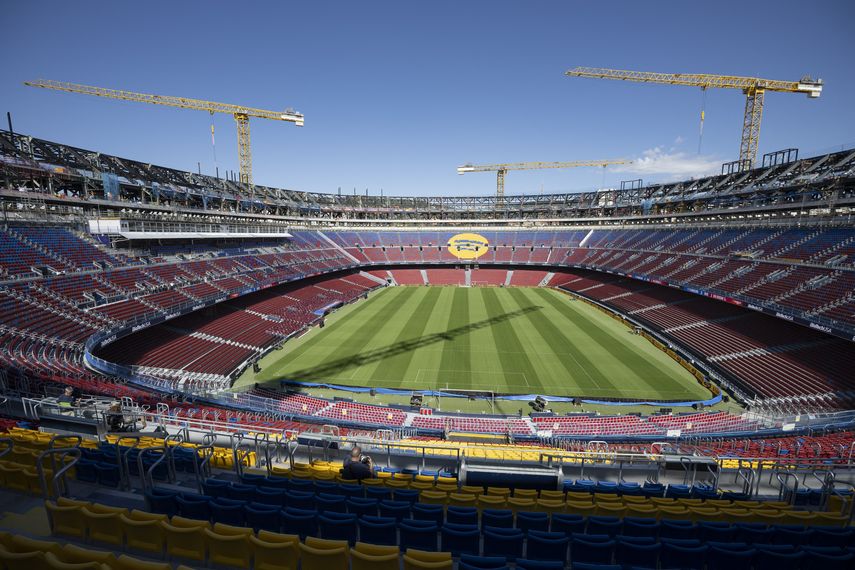 ¿Por qué el Barcelona sigue sin poder jugar en su remodelado Camp Nou?