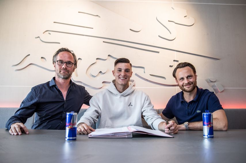 El delantero esloveno Benjamin Šeško se unirá al RB Leipzig en el 2023