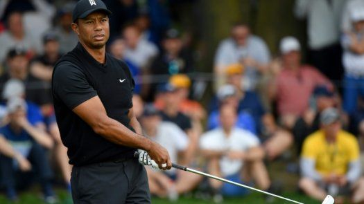 Koepka sigue en buen paso en el PGA Championship y Woods falla el corte de segundo día