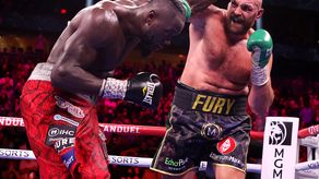 Wilder no tiene planes de retirarse del boxeo, mencionó su entrenador Malik Scott