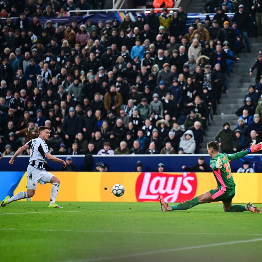 Champions League: Newcastle goleó al PSV y sigue en la pelea
